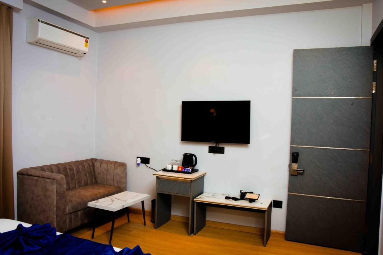 Hotel Azul Ganga ริชิเคช ภายนอก รูปภาพ